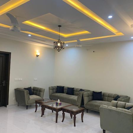Bahria Residency Villa Rawalpindi Exteriör bild