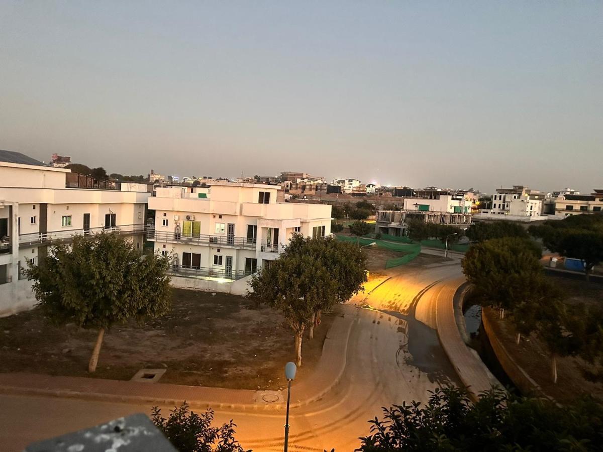 Bahria Residency Villa Rawalpindi Exteriör bild